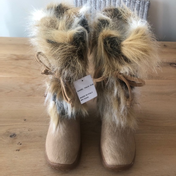 Oscar Sport Winna Shoes - SOLD - NWT Oscar Sport Winna Faux Calf Hair/Fur Boots Size 37